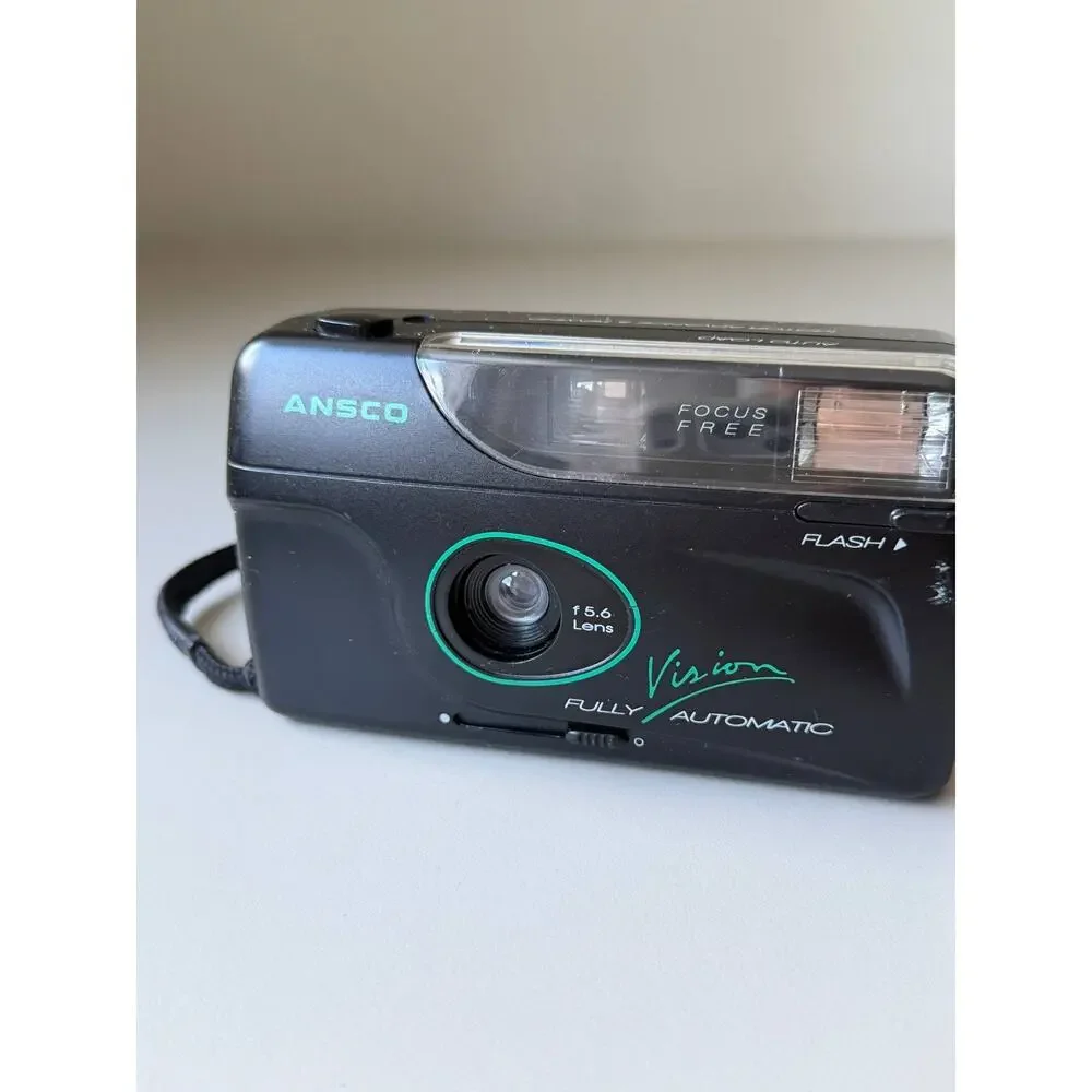 Ansco Vision Fully Automatic 35mm Film Camera Vintage Point & Shoot WORKS